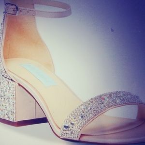 David's Bridal Wedding/Bridesmaid Shoes
